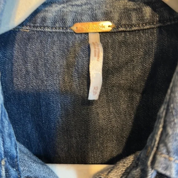 Free People Women’s Embroidered Denim Duster - Picture 6 of 16